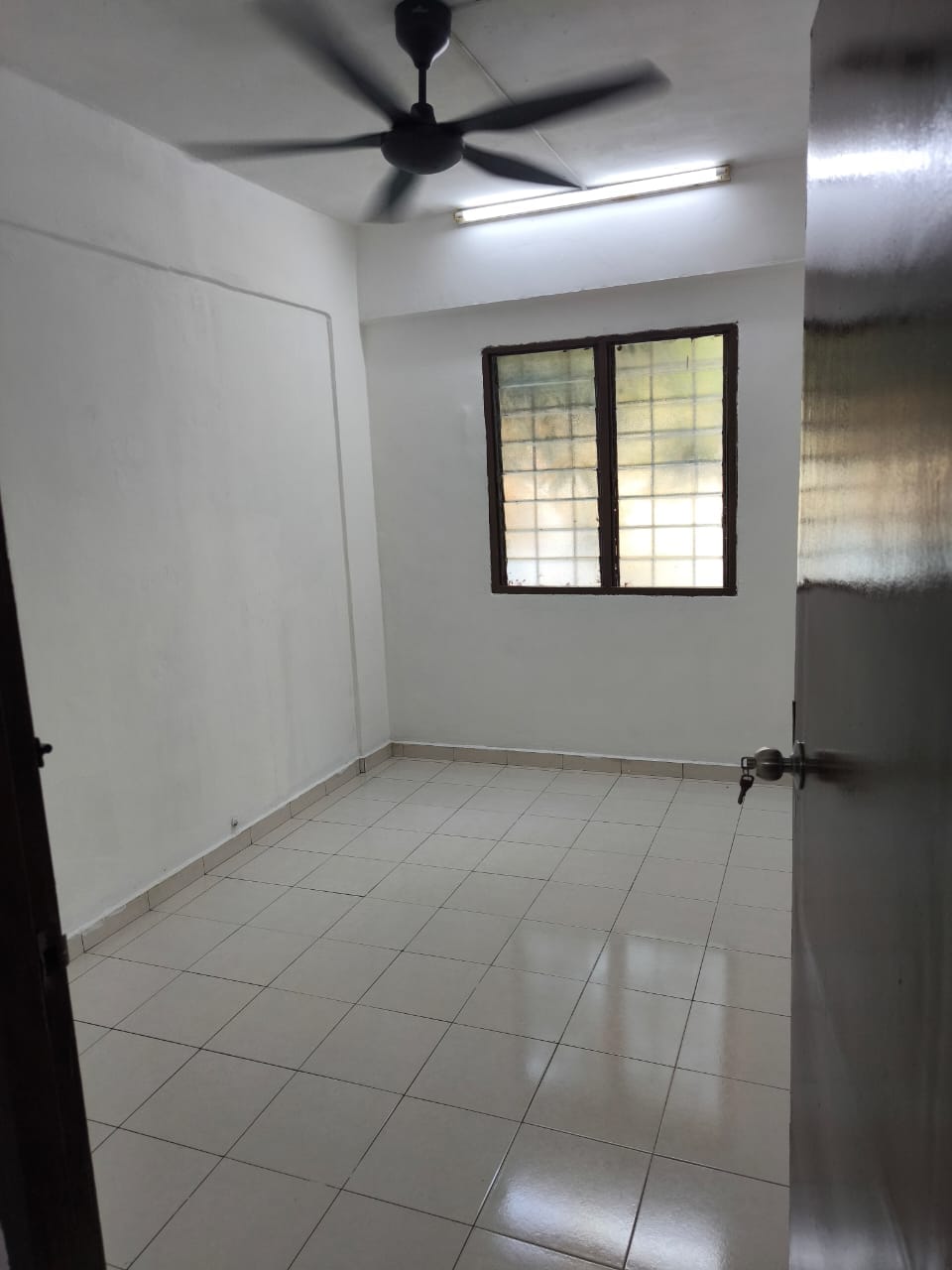 Good Unit Pangsapuri Sri Meranti for rent by jb - photo 9
