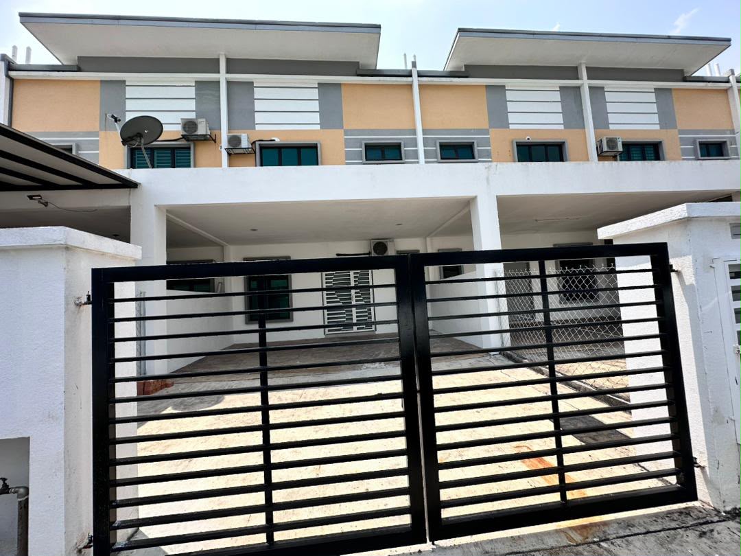 2 storey Terraced house at Taman Bentara by jb - photo 2