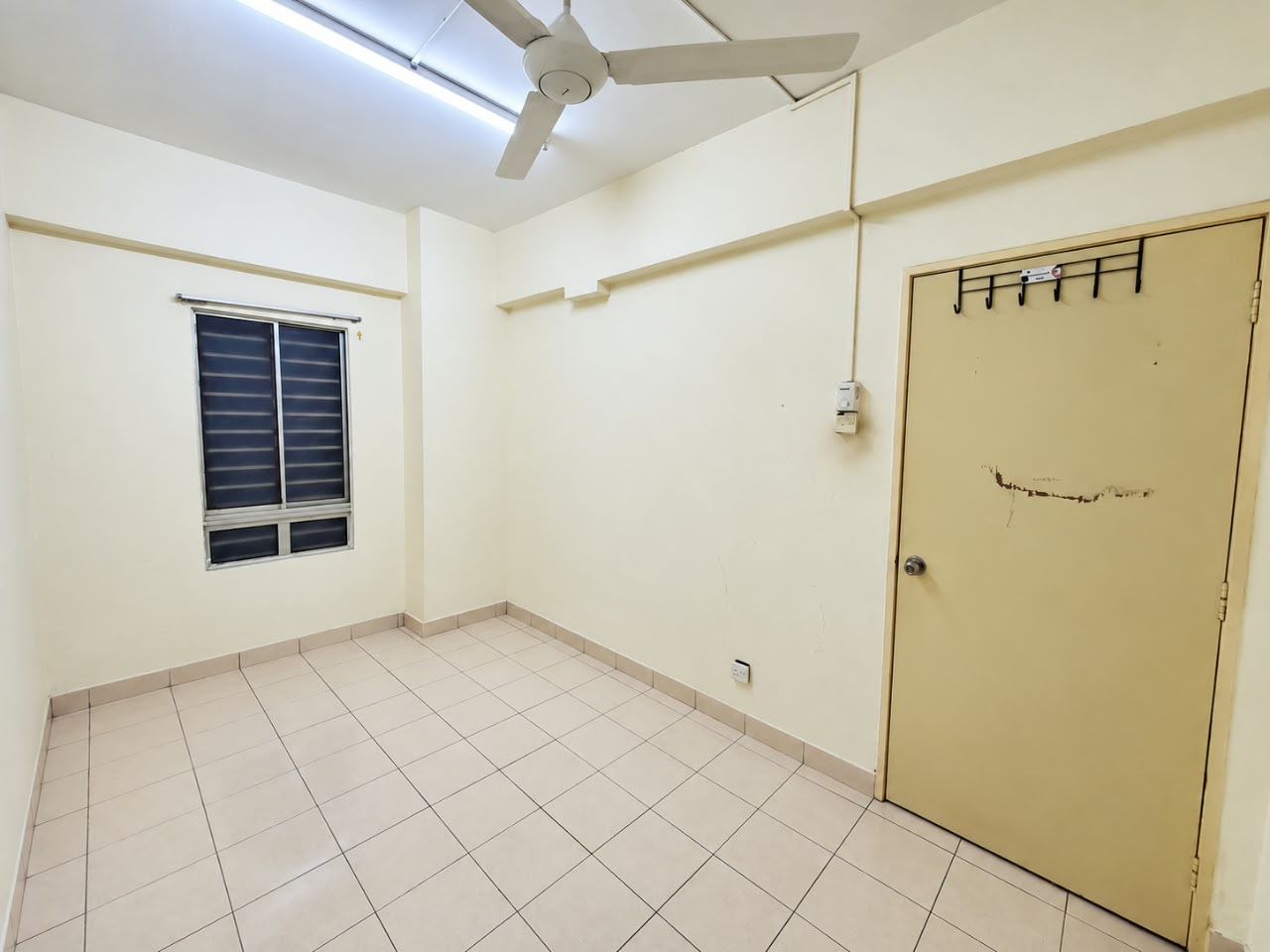 Good Unit Persanda Apartment for rent by jb - photo 6