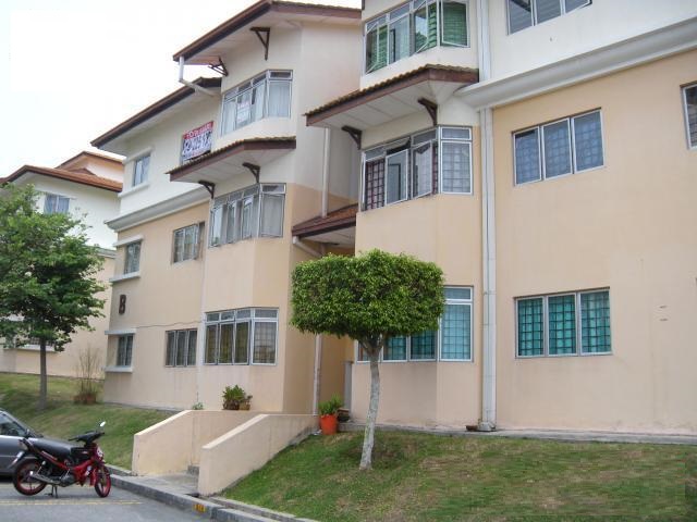 Vista Seri Putra Apartments - photo 4