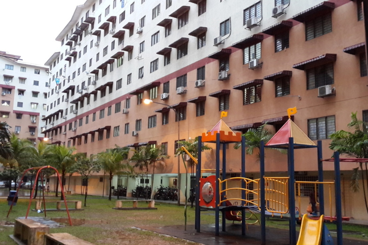 Aman Putra Apartment - photo 3