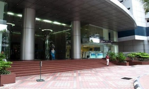 Wisma UOA II KLCC 1560sf RENO Fully Furnished - photo 4