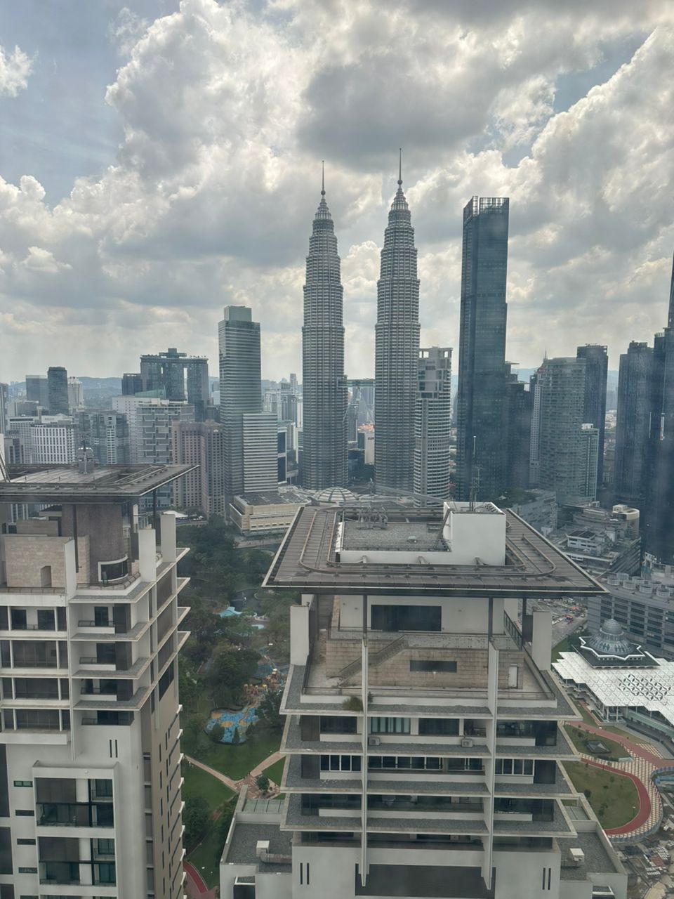 Naza Tower 3800sf - photo 13