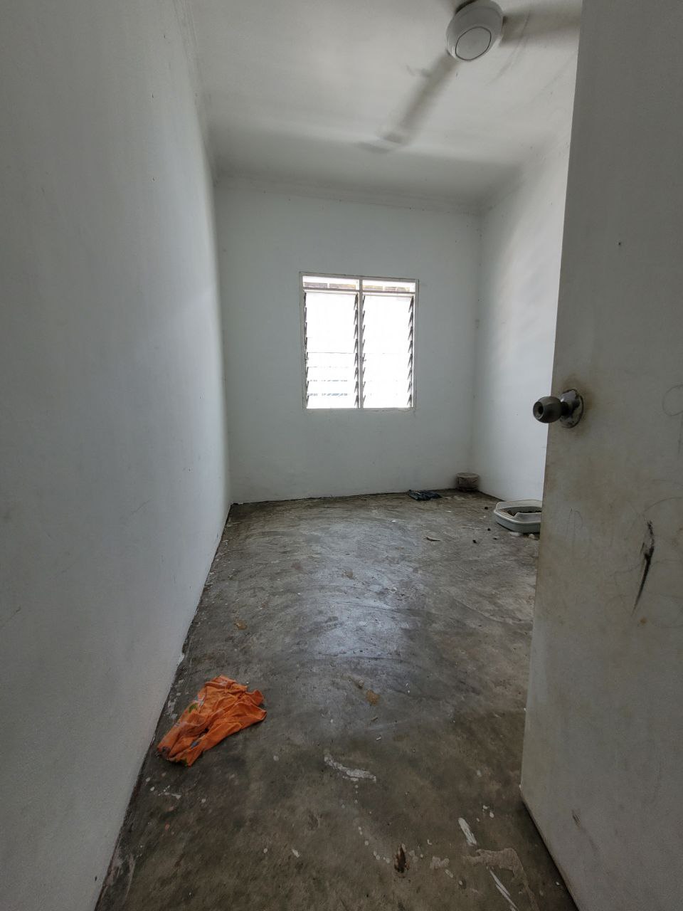 18x55 Double Storey Taman Klang Utama - photo 3
