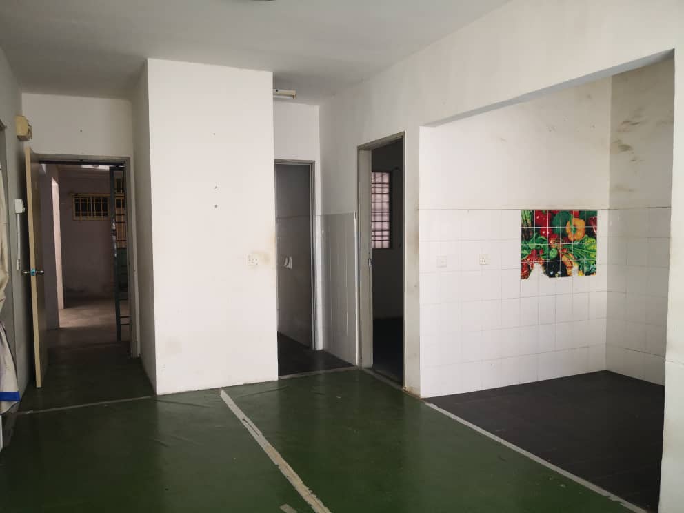 Palm Court Apartment Tanjung Tokong - photo 2