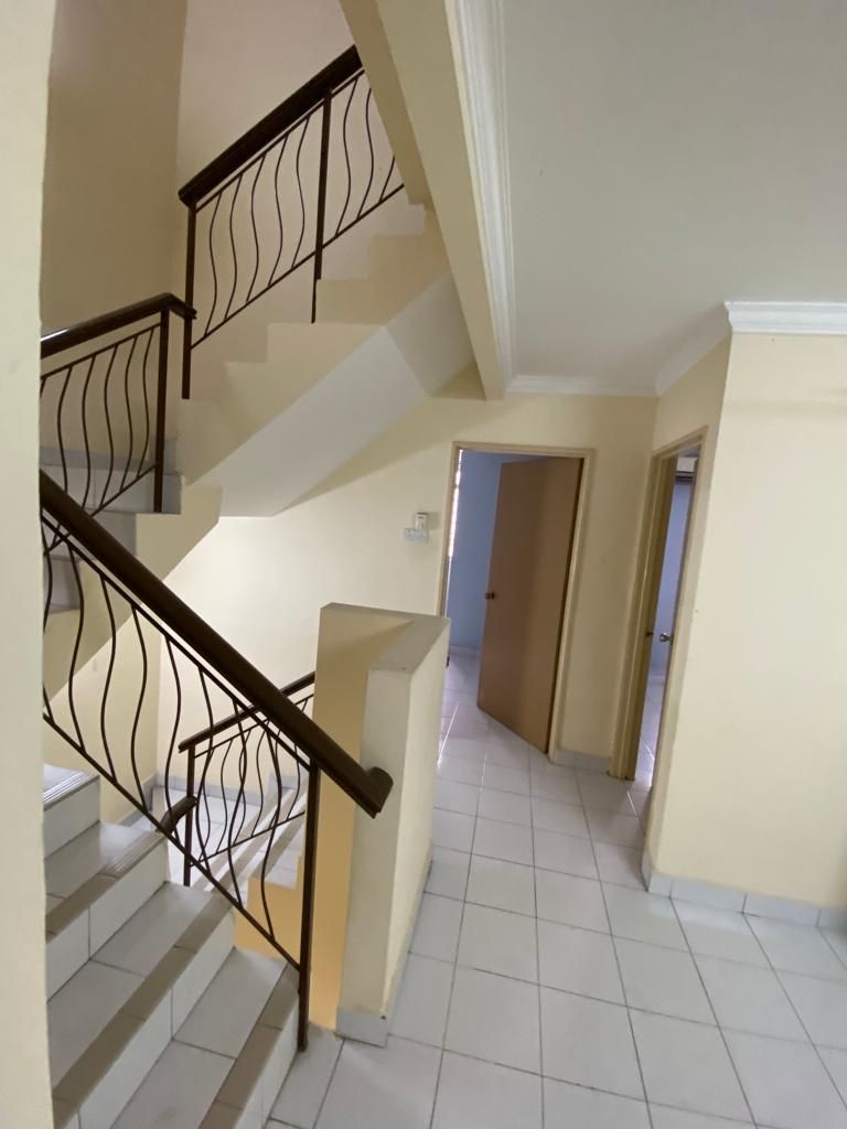 Laman Rimbunan, Kepong, 3 storey - photo 7