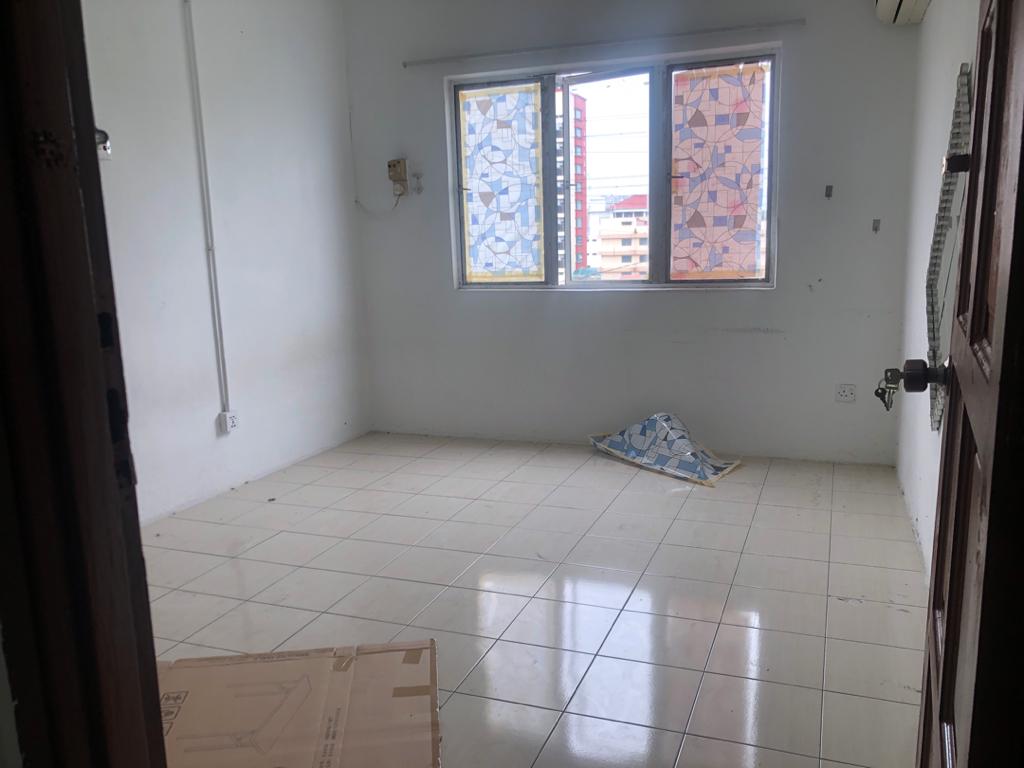 Pelangi Court Apartment Behind Klang Parade - photo 5