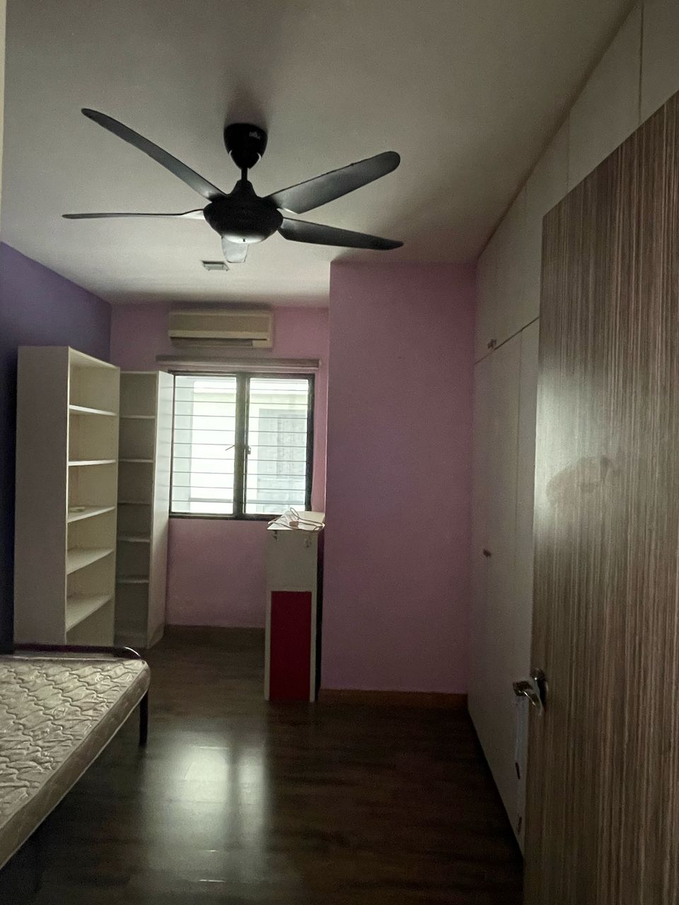 Cameron Towers - photo 3