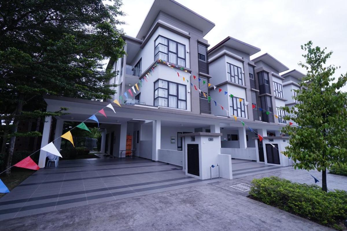 N Dira Townhouse - photo 3