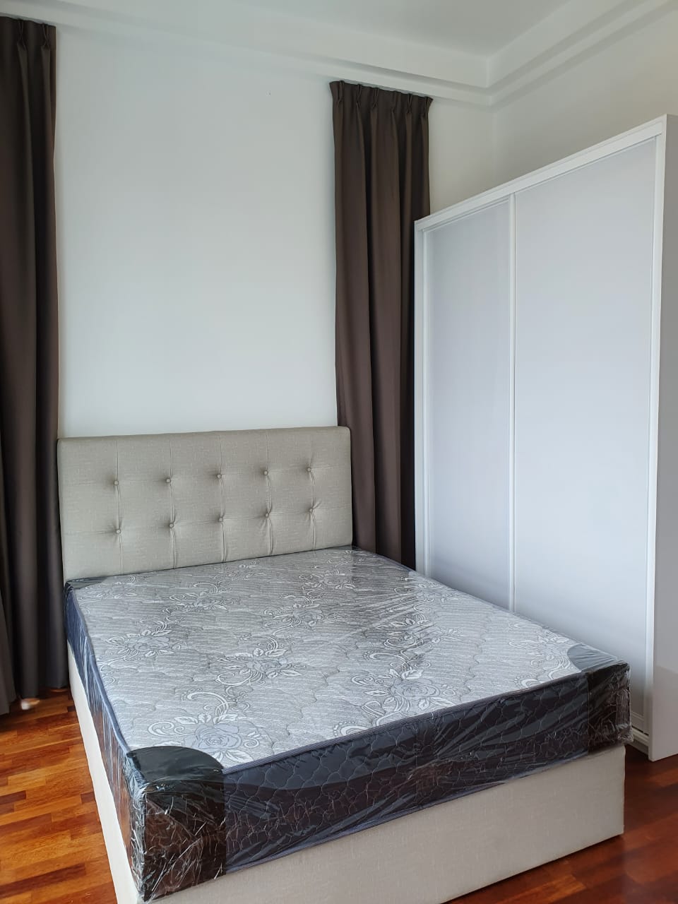 PJ Midtown 1 Room FF rent - photo 5