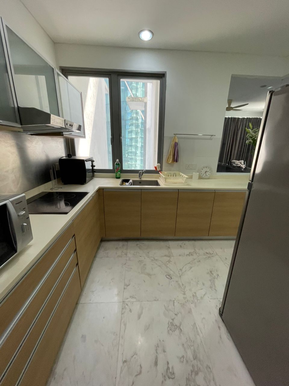 High floor corner fully furnished unit - photo 5