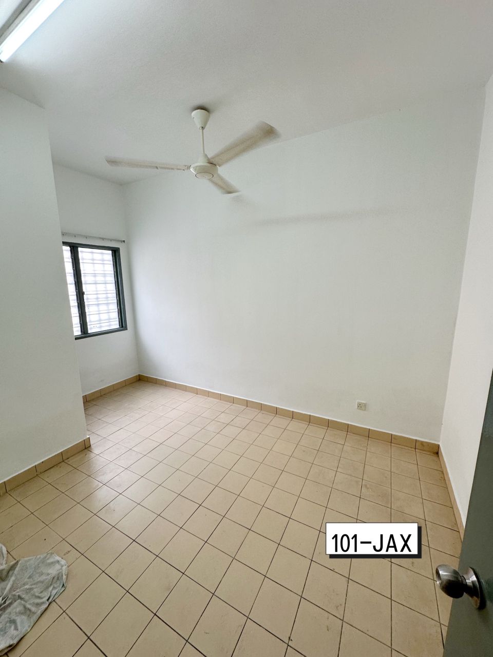 Bandar Botanic Angsana Double Storey House - photo 5