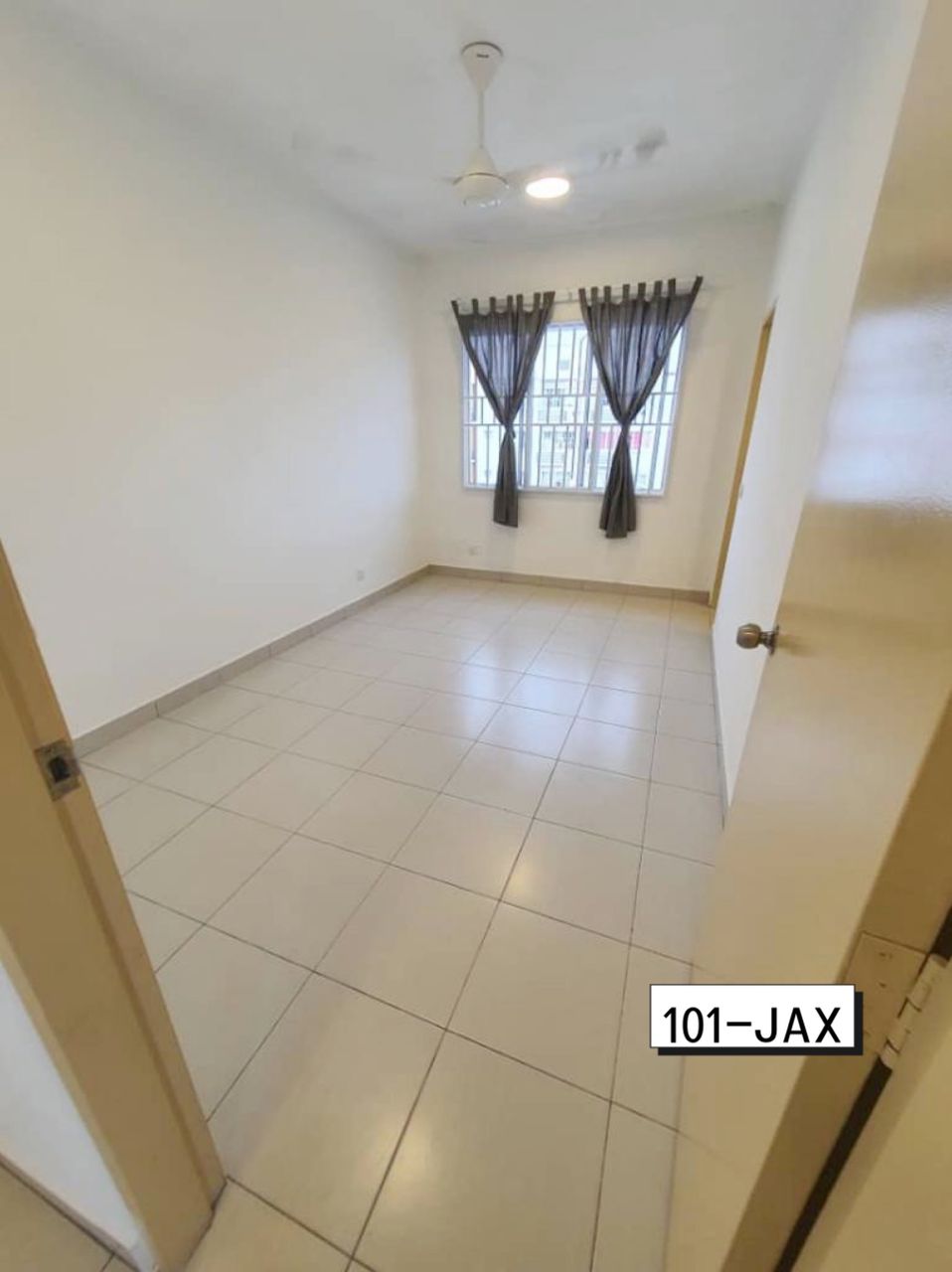 De Palma Apartment Setia Alam Corner Unit - photo 6