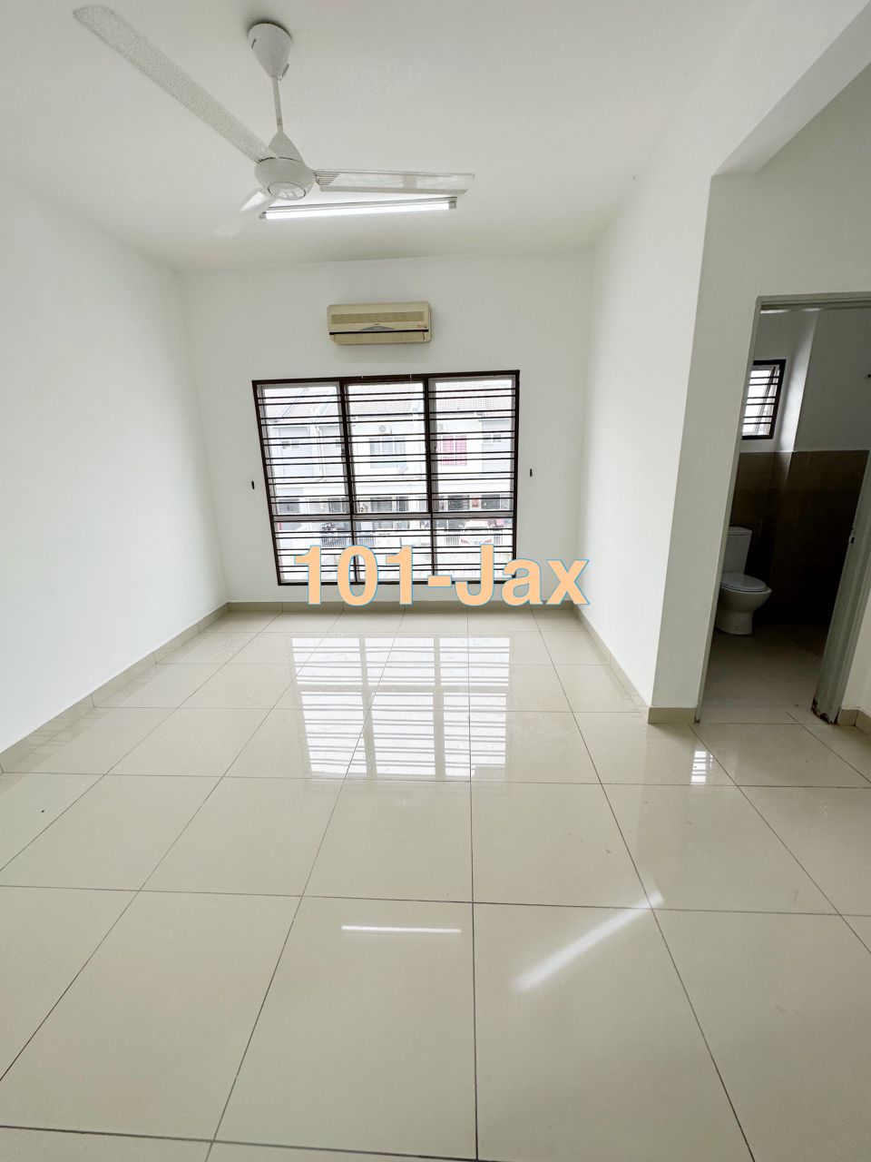 Taman Saga Klang Double Storey House - photo 5