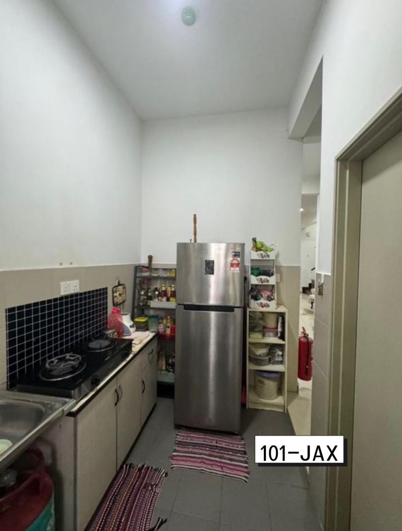 Cogan Bandar Bukit Raja Double Storey House - photo 2