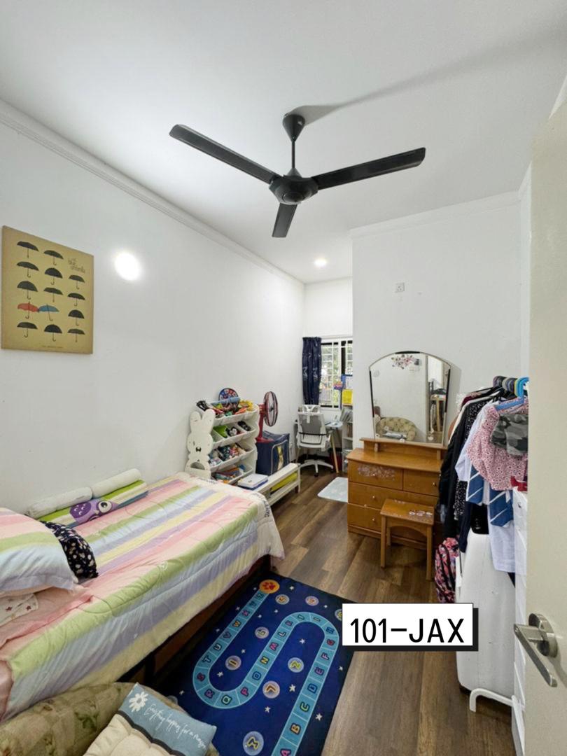 Cogan Bandar Bukit Raja Double Storey House - photo 4