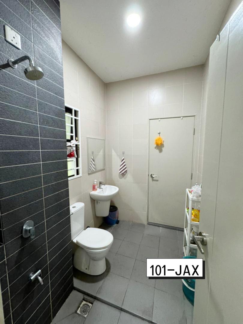 Cogan Bandar Bukit Raja Double Storey House - photo 5