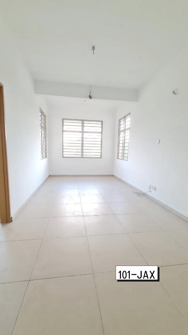 Setia Perdana Setia Alam 2 Storey Corner House - photo 5