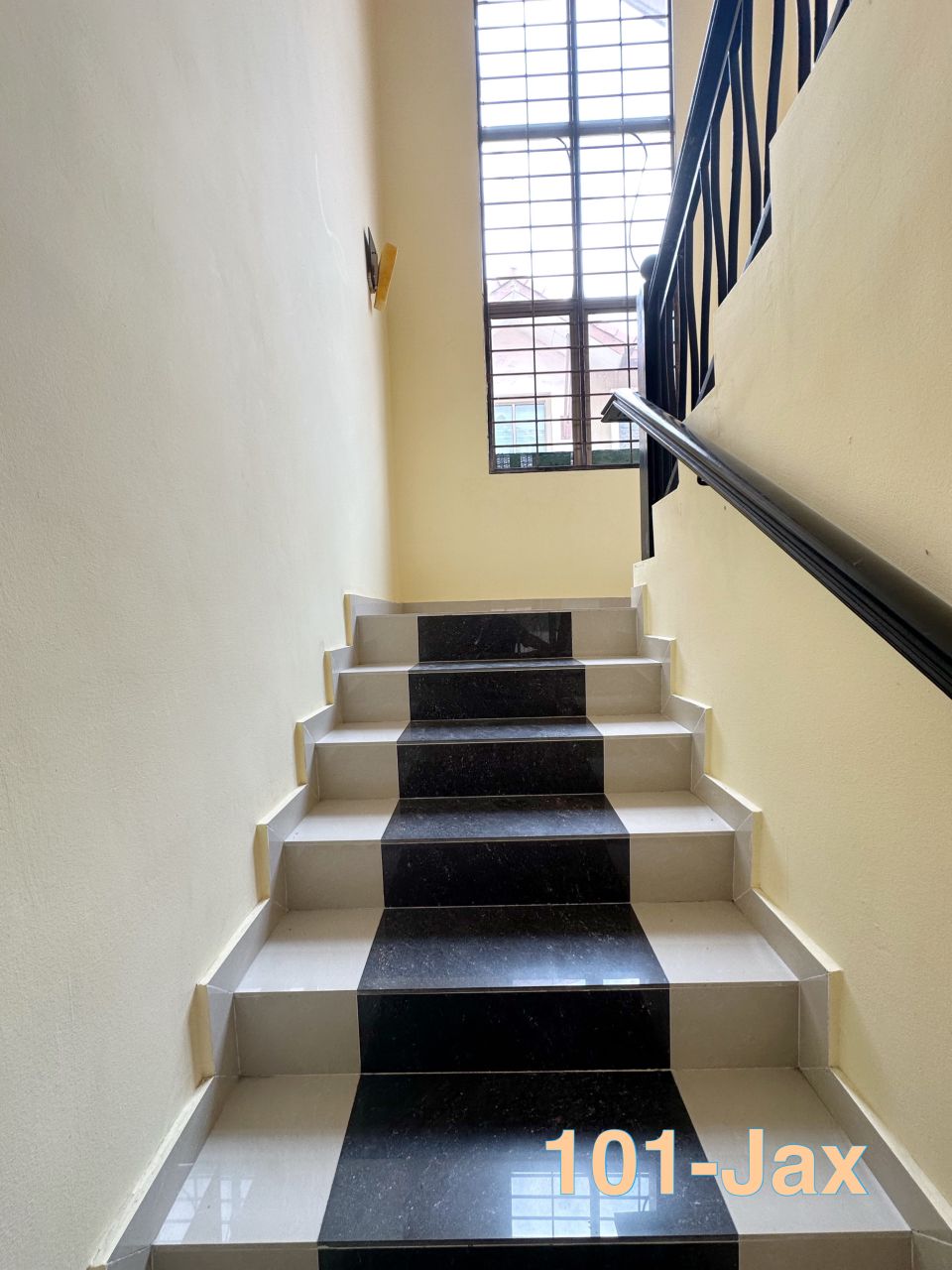 Aman Perdana Klang Double Storey Bungalow - photo 9
