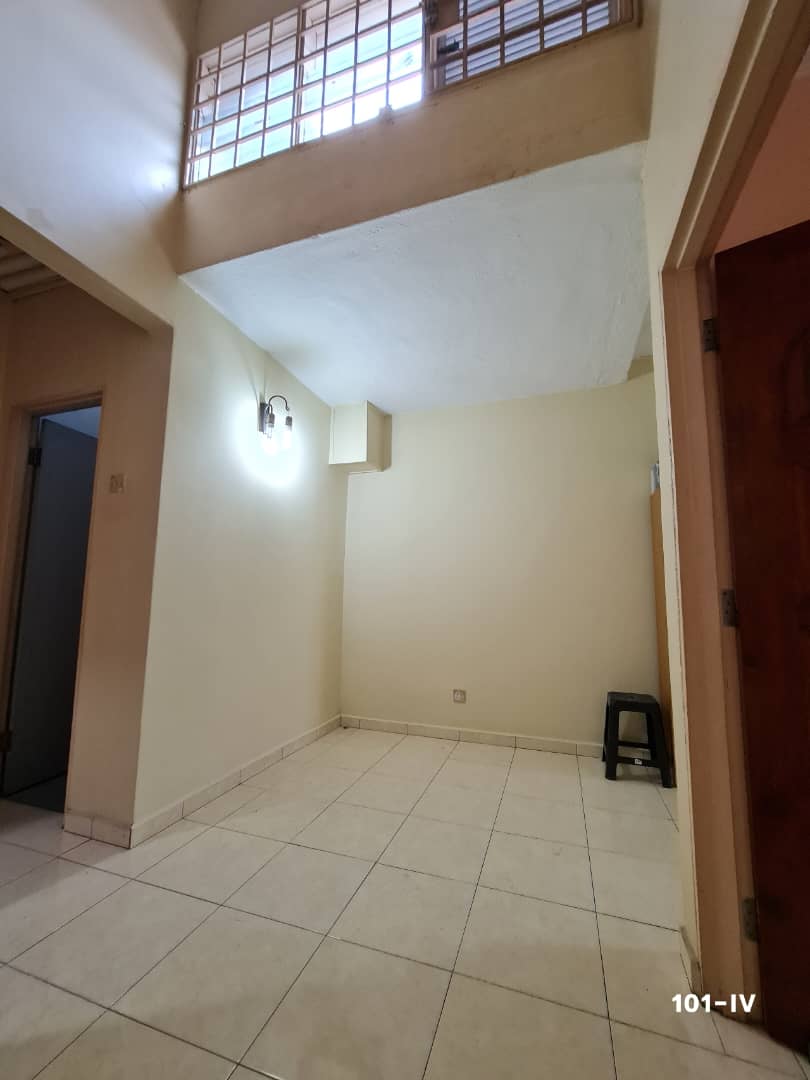 Taman Desawan Klang Double Storey House - photo 5