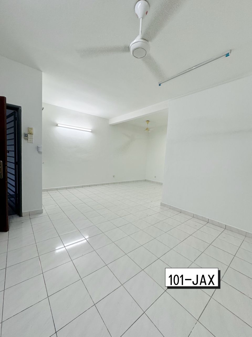 Angsana Bandar Botan ...