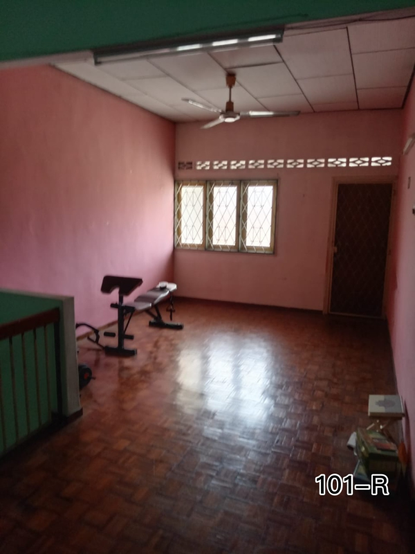 Tepi Sungai Klang Double Storey House - photo 7