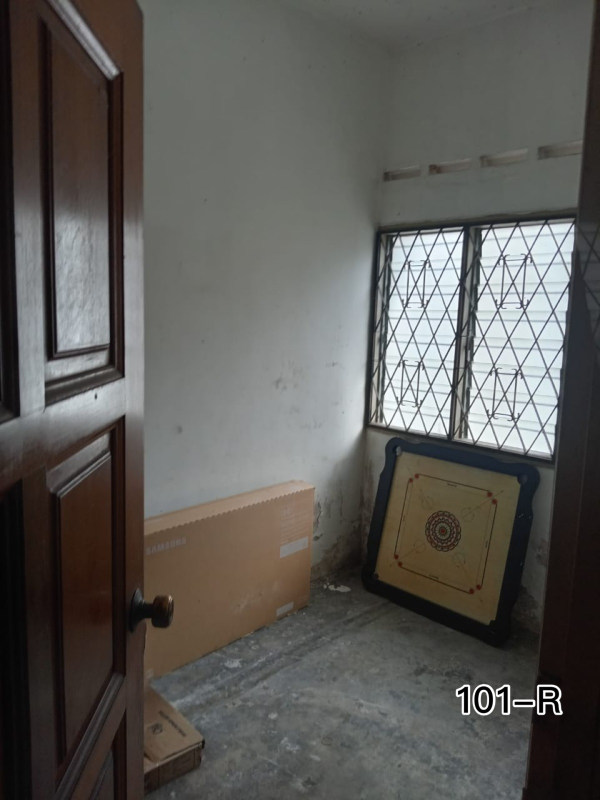 Tepi Sungai Klang Double Storey House - photo 8