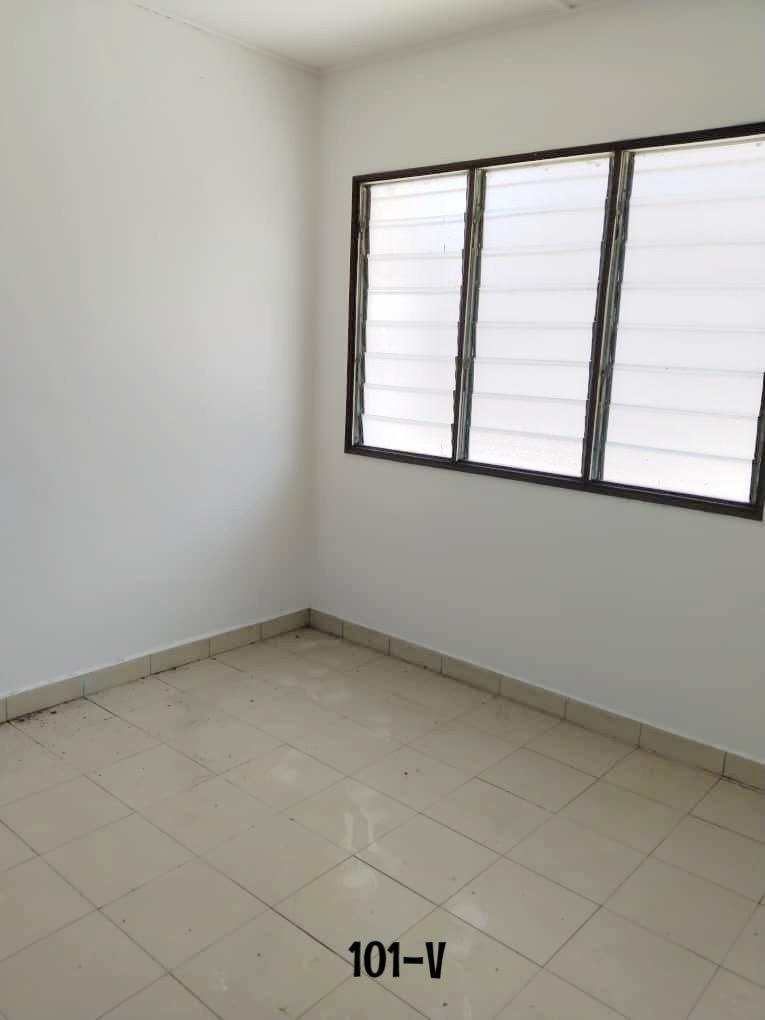 Taman Sri Putra Banting Double Storey House - photo 5