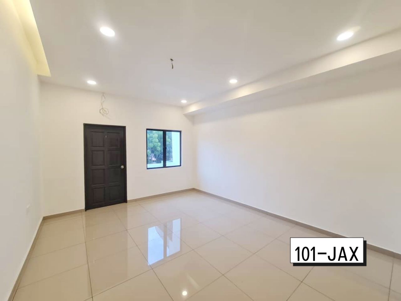 Taman Gembira Klang Double Storey House - photo 5