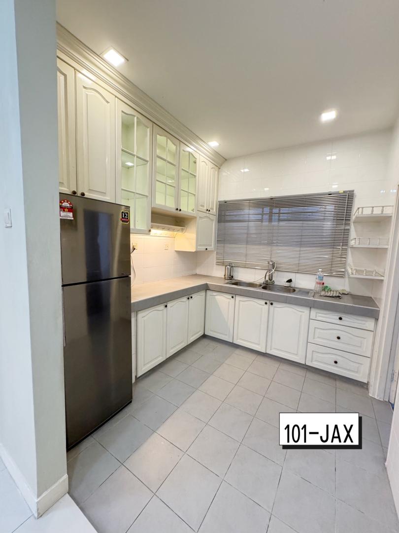 Avira Bandar Bukit Raja Klang Double Storey House - photo 5