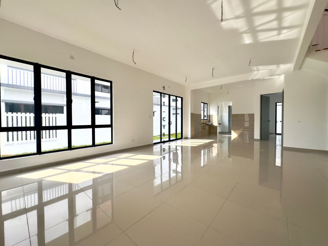 Bywater Setia Utama Setia Alam 2-Storey Semi-D - photo 2
