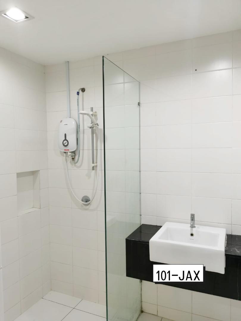 Trefoil Setia Alam Studio Unit - photo 5