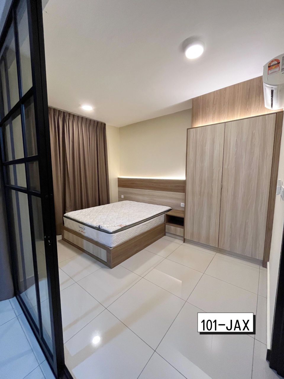 Trefoil Setia Alam Corner Unit - photo 6