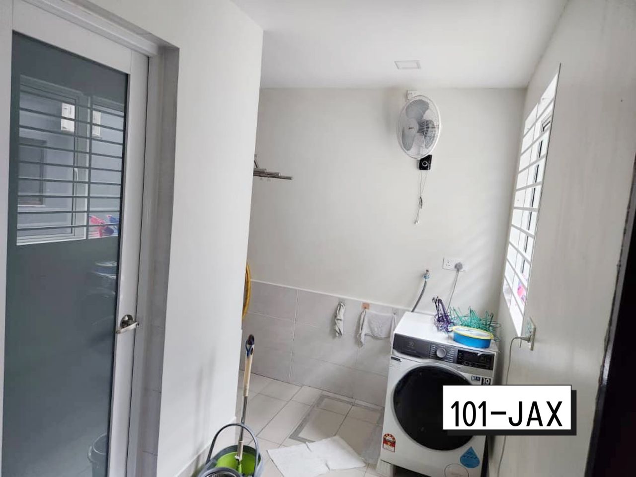 Amverton Links Near NSK Sentosa Klang 2-Sty House - photo 6