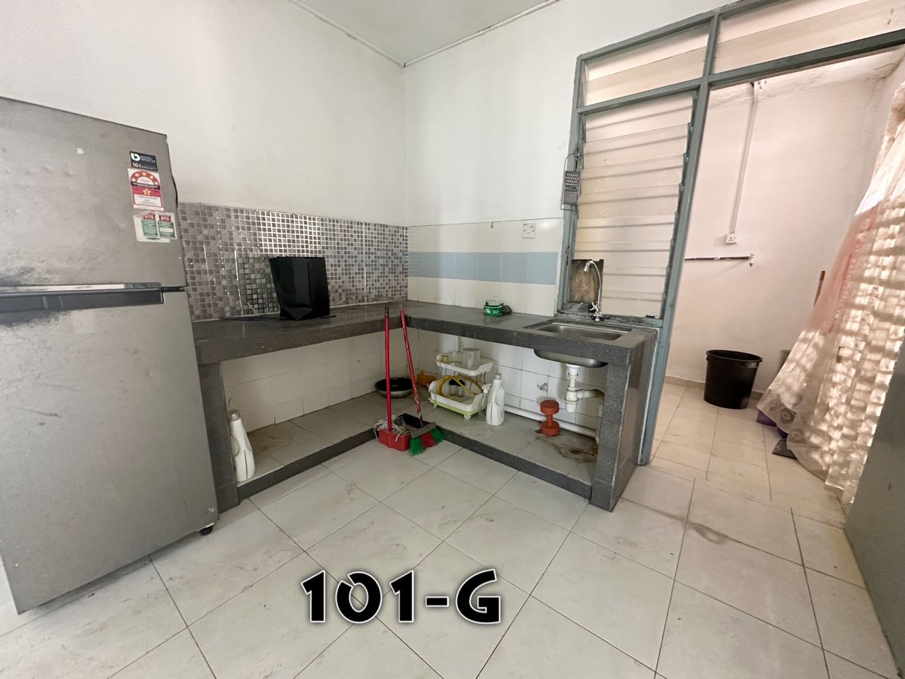 Flat PKNS Seksyen 7 Shah Alam - photo 2