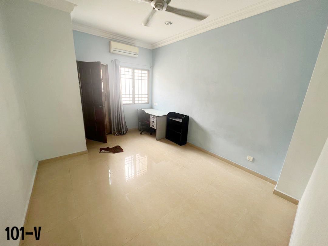 Bandar Bukit Tinggi 1 Klang 2 Half Storey House - photo 6