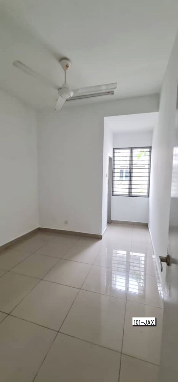 Amverton Links Sentosa Klang Double Storey House - photo 5