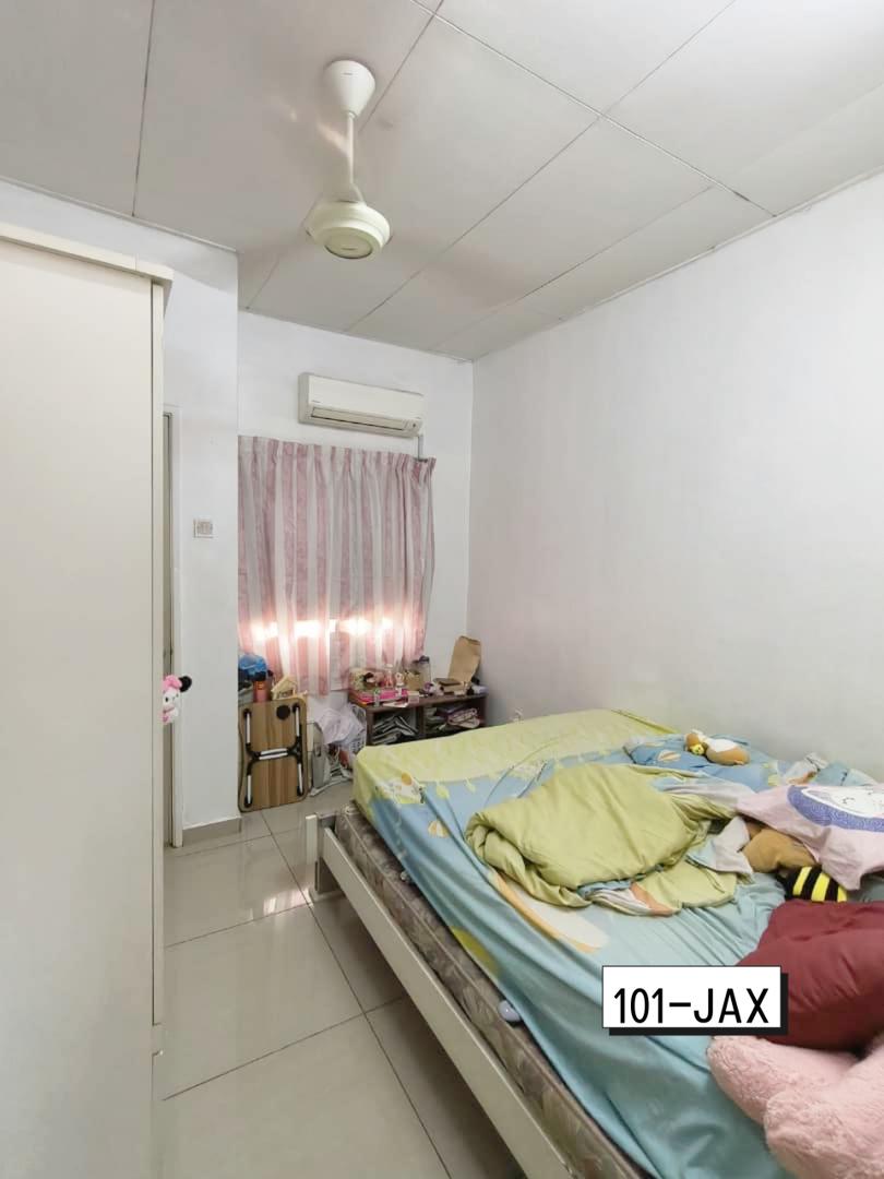 Teluk Gedung Indah Port Klang 2-Sty Endlot House - photo 9