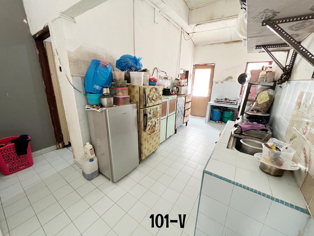 Seksyen 10 Shah Alam Single Storey House - photo 2