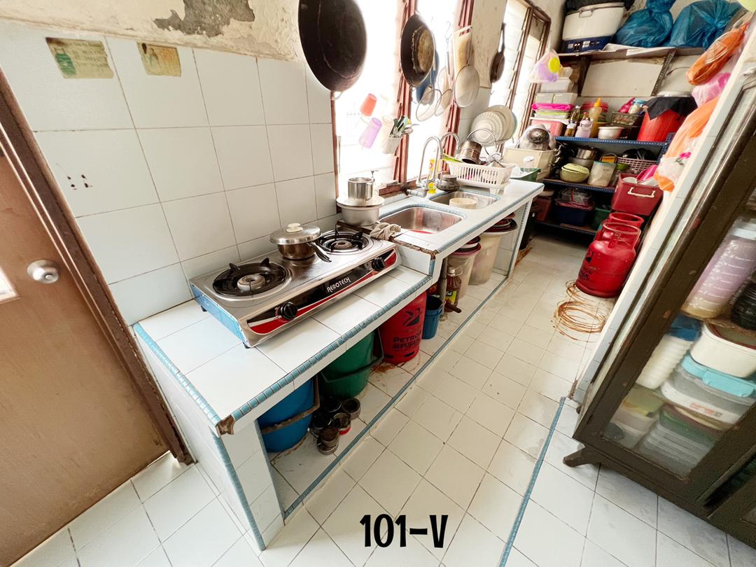 Seksyen 10 Shah Alam Single Storey House - photo 3