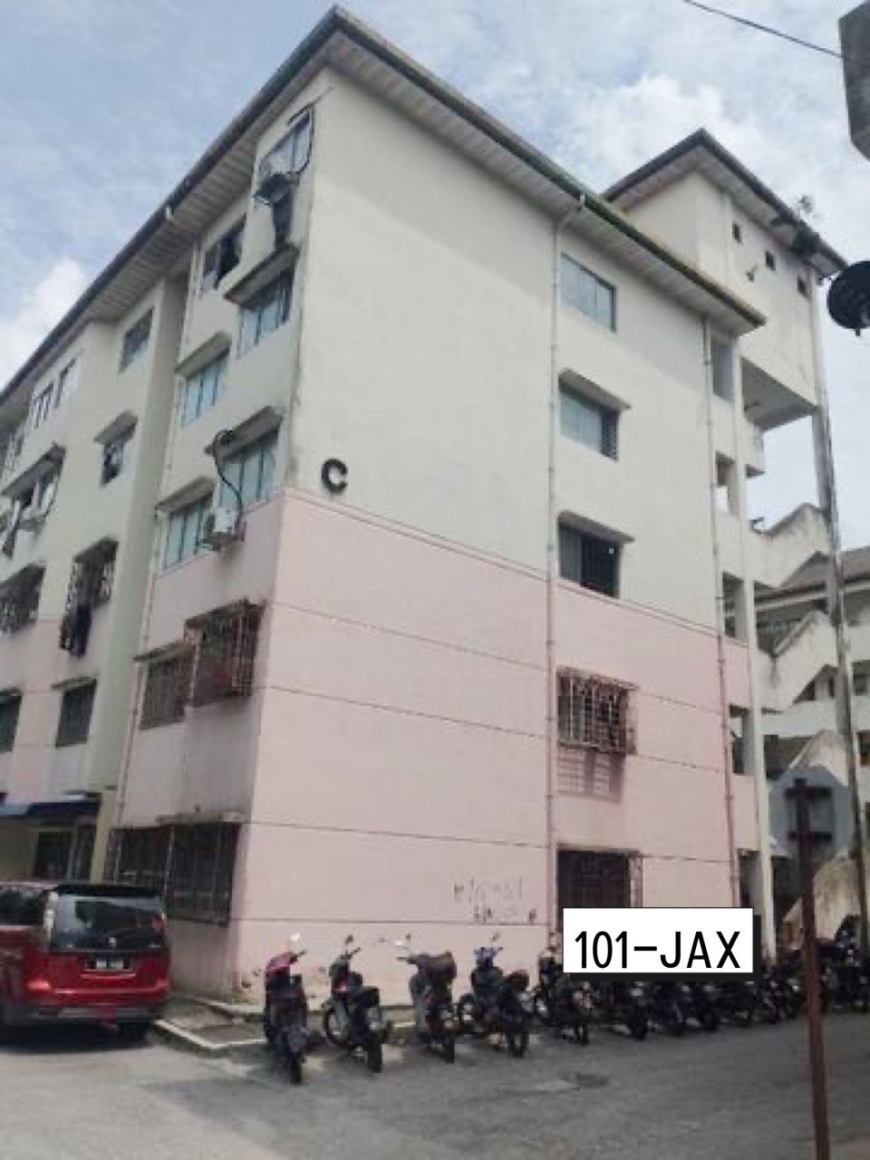 Sri Proton Apartment ...