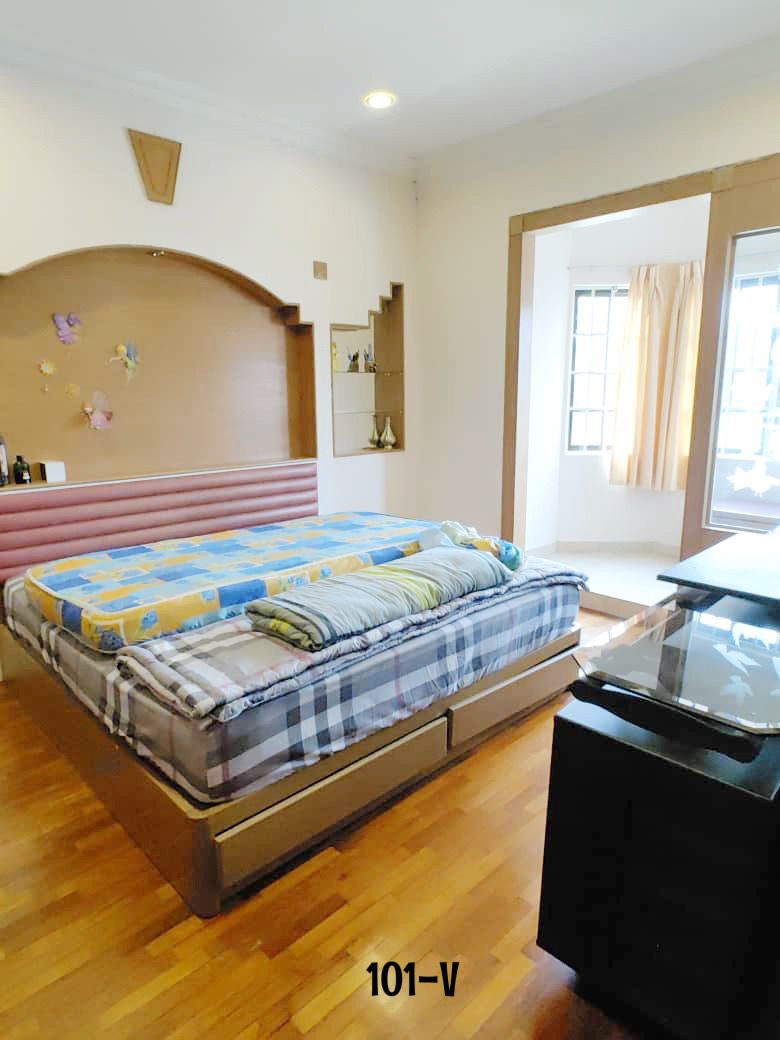 Batu Belah Klang Double Storey Endlot House - photo 5