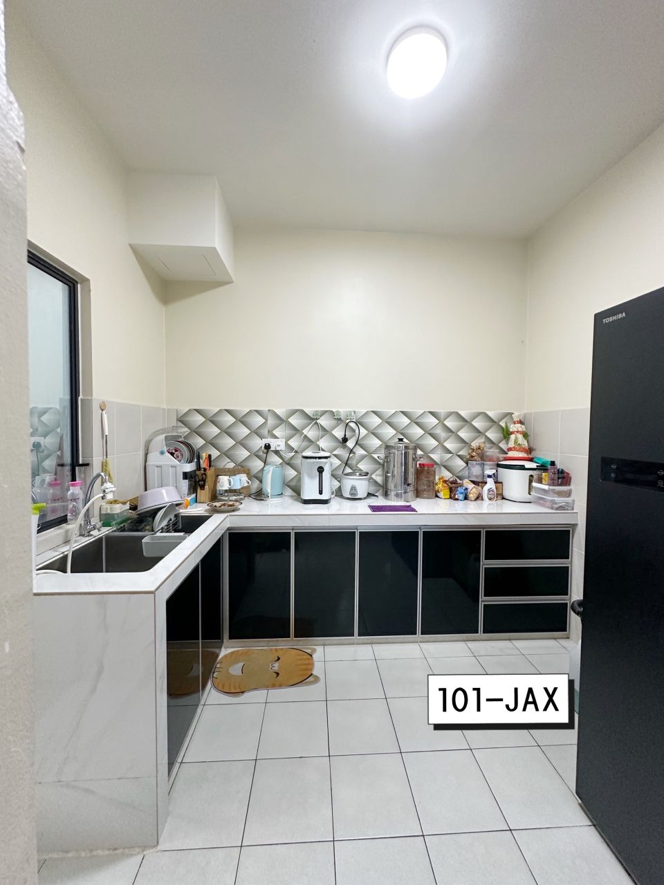 Seruling Apartment Bandar Bukit Raja Corner Unit - photo 4