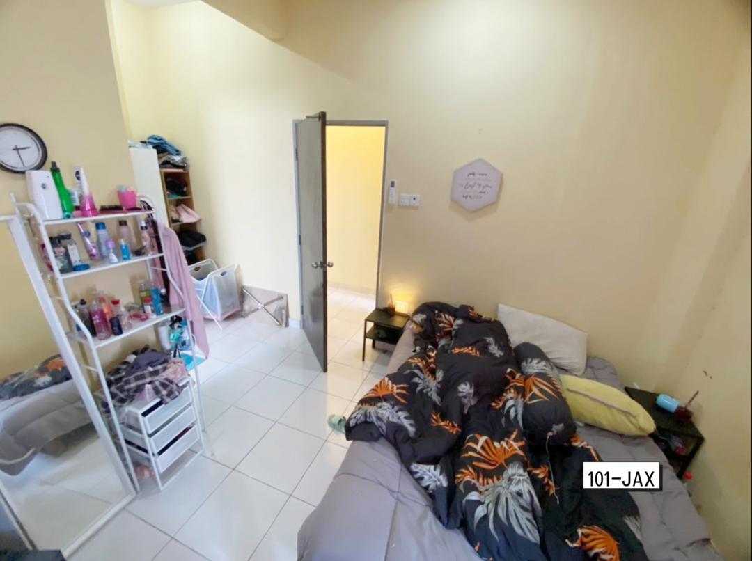 Lagoon Suite Kota Kemuning Shah Alam - photo 3