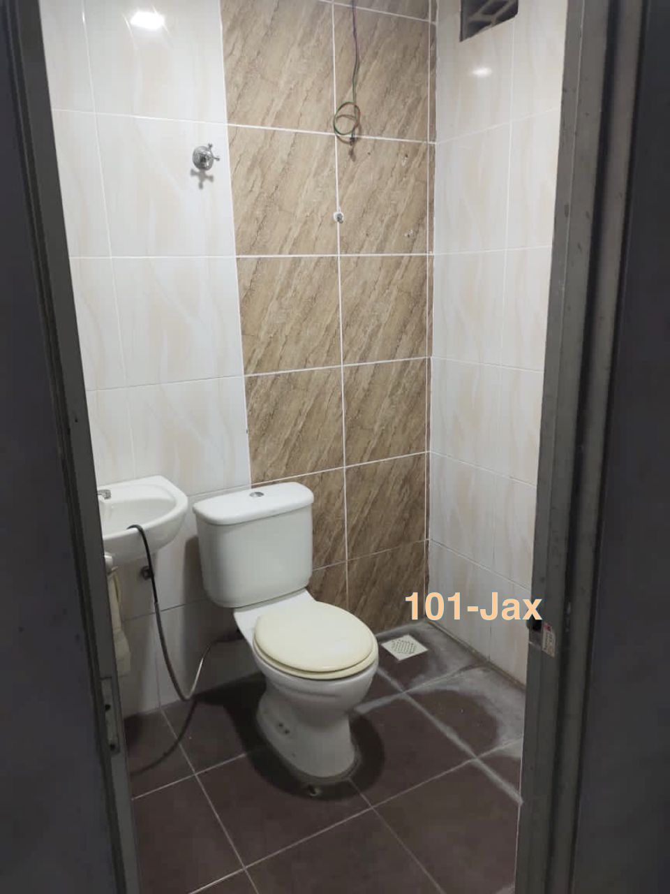 Kerongsang Bandar Puteri Klang Double Storey House - photo 9