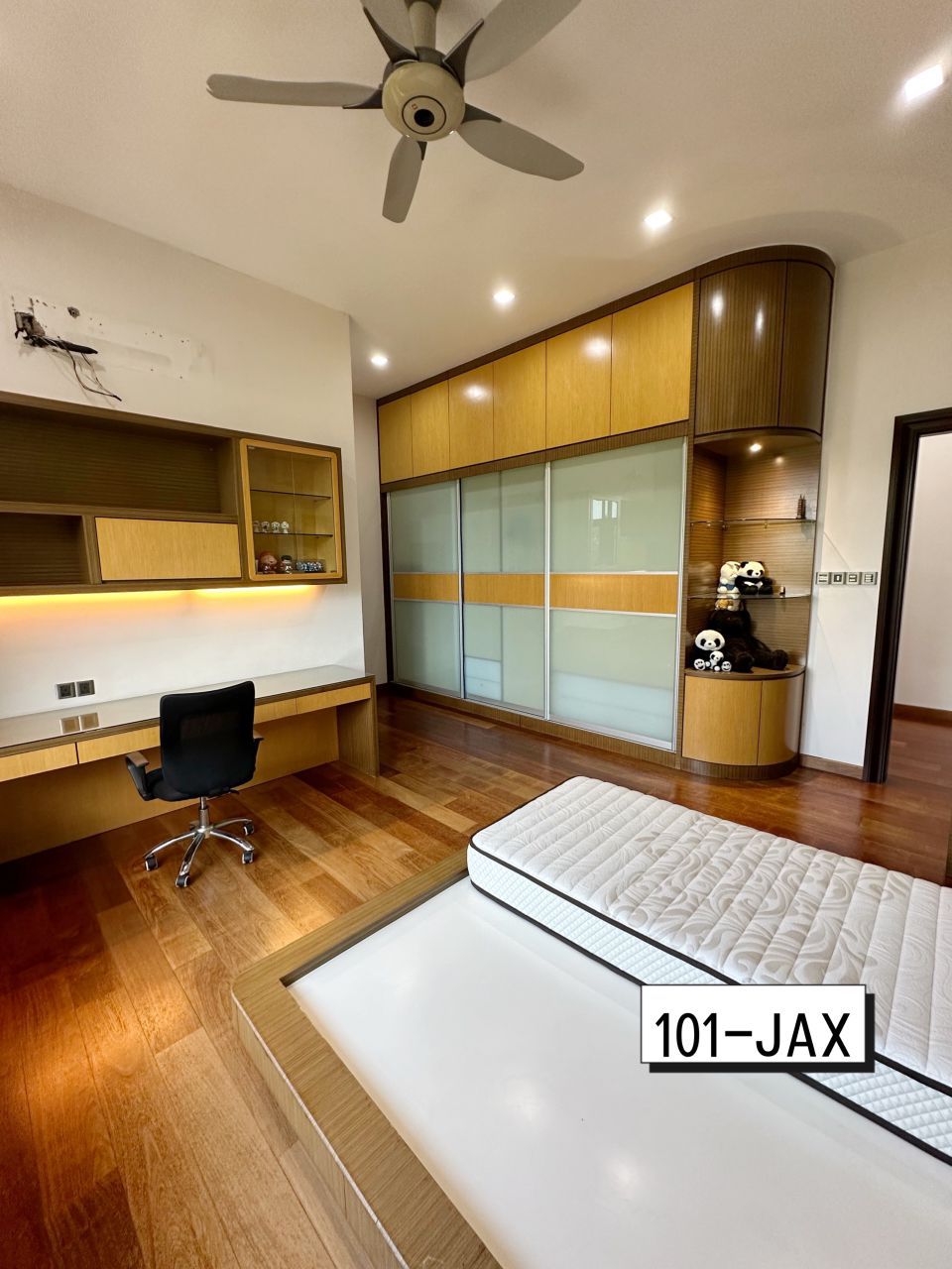 Nusantara Setia Eco Park 2-Storey Corner Bungalow - photo 11