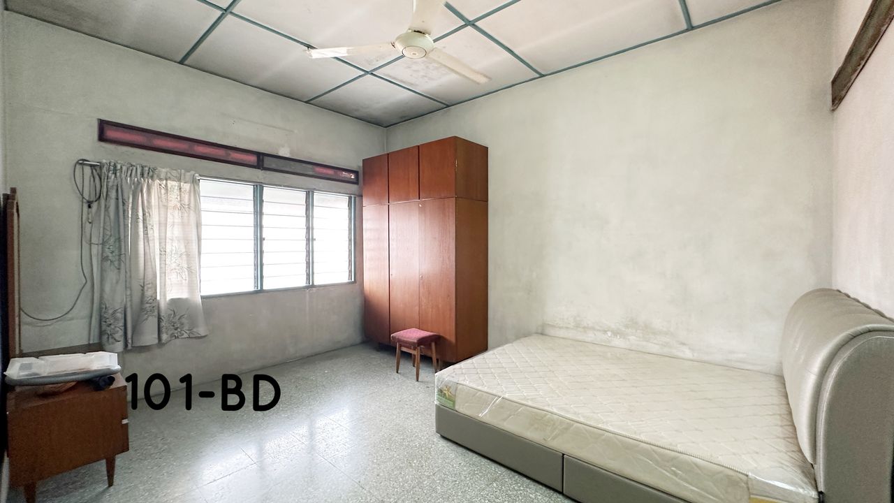 Jalan Cucur Atap Port Klang Double Storey House - photo 6