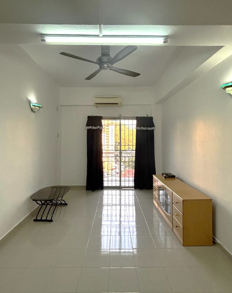 Taman Desa Relau 2 L ...