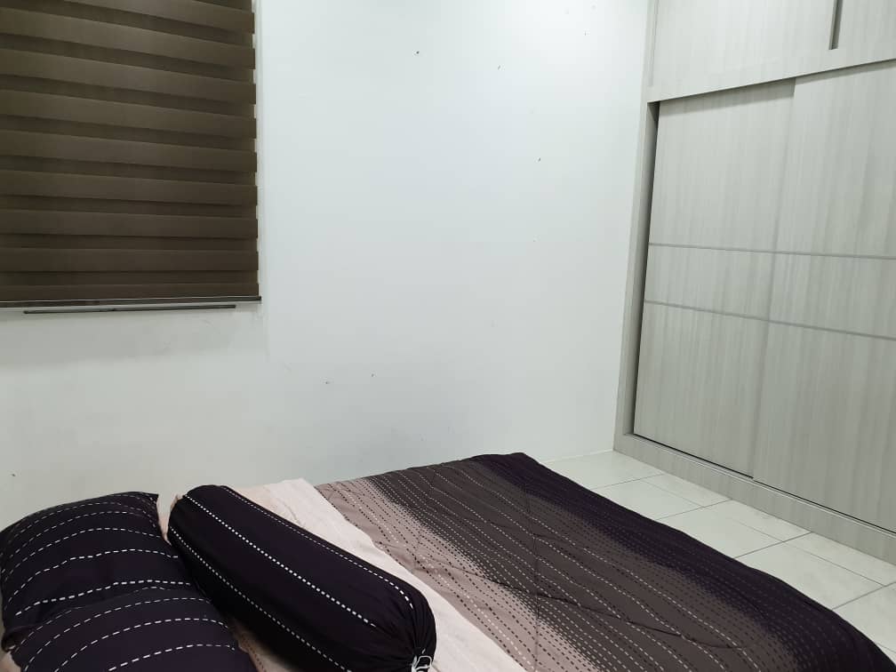 The Peak B High Rent 1800 1000sf 3,2,2 FFFR - photo 5