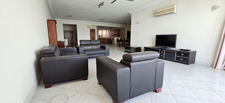 Gurney Beach Resort  ...